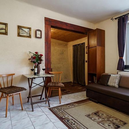 Apartment Melita - The Very Centre Of Town Banská Štiavnica Exteriör bild