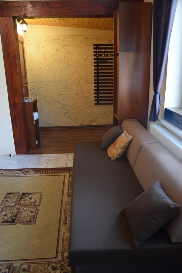 Apartment Melita - The Very Centre Of Town Banská Štiavnica Exteriör bild